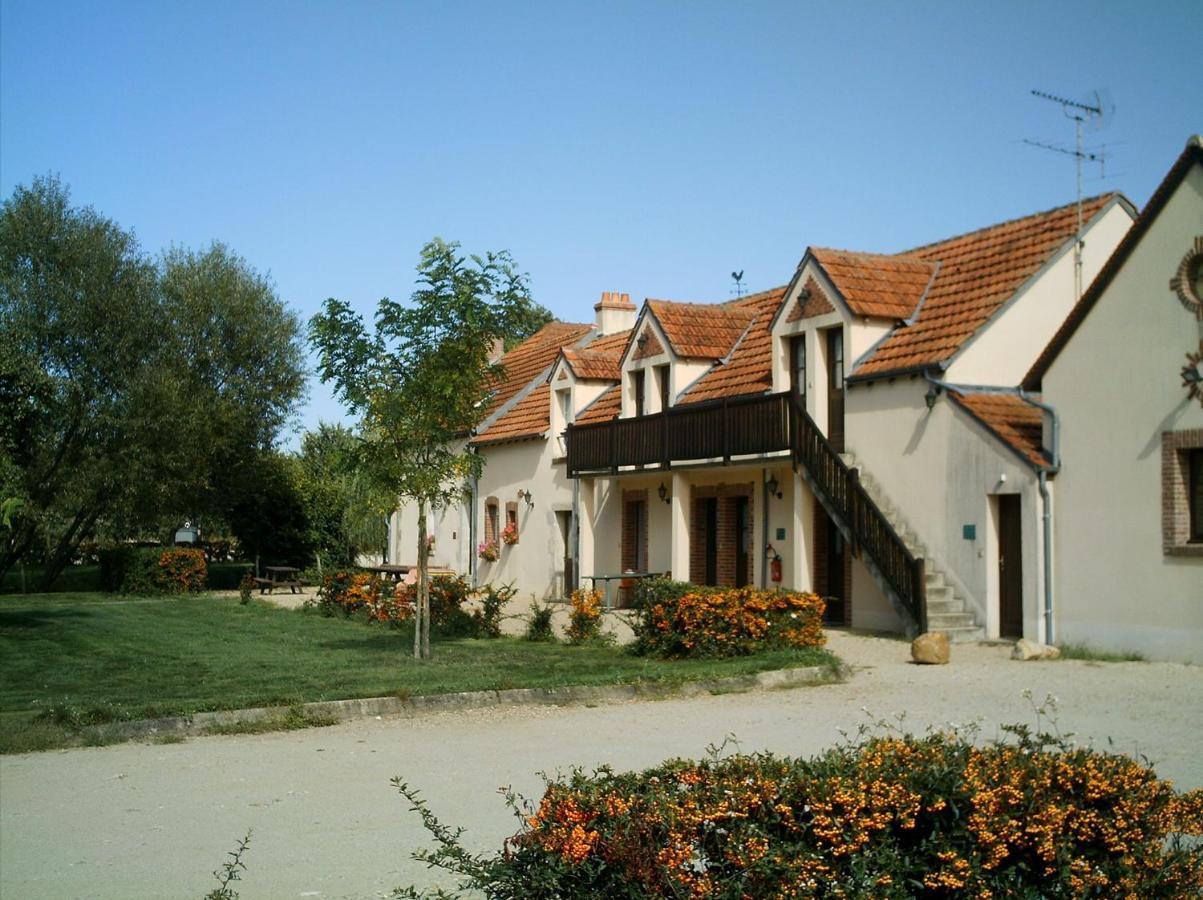 Auberge Du Tranchoir Nevoy ภายนอก รูปภาพ